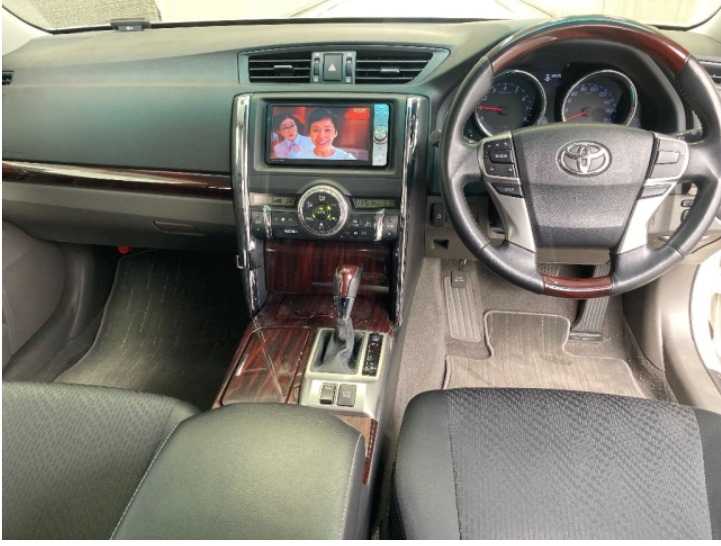 TOYOTA MARKX -2011 – GRX130