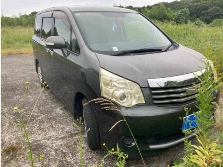 TOYOTA NOAH – 2013 – ZRR70G TOYOTA NOAH – 2013 – ZRR70G