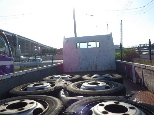 MITSUBISHI CANTER 2005 – FE82DE