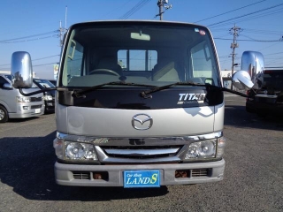 MAZDA TITAN – 2004 – SYE6T