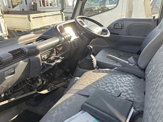 ISUZU ELF – 2005 – NKR81A