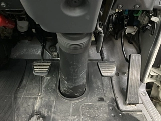 ISUZU ELF – 2006 – NKR81A