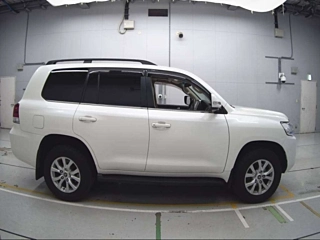TOYOTA LAND CRUISER – 2018 – URJ202W