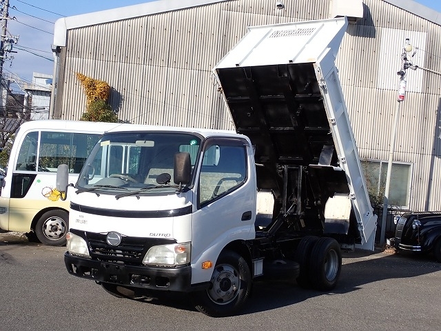 HINO DUTRO – 2011 – XZU314T