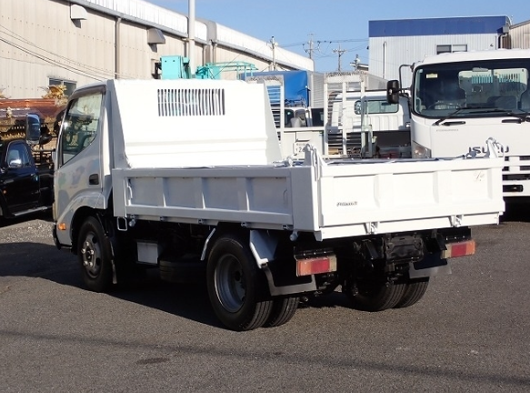 HINO DUTRO – 2011 – XZU314T
