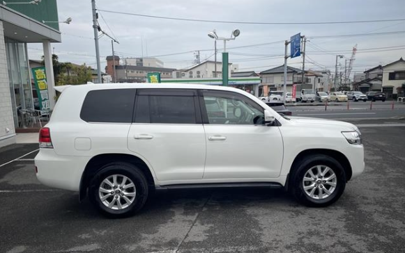 TOYOTA LAND CRUISER – 2019 – URJ202W