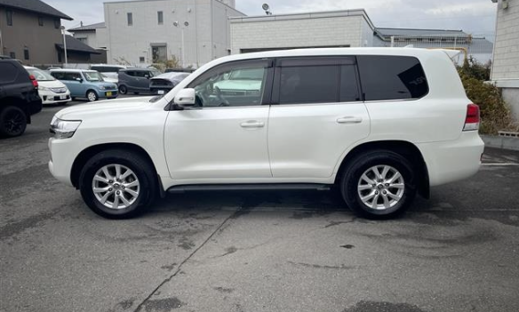 TOYOTA LAND CRUISER – 2019 – URJ202W