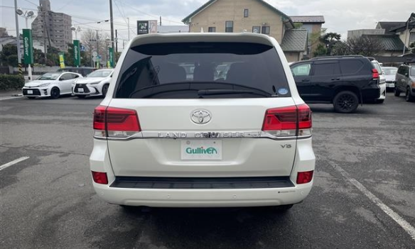 TOYOTA LAND CRUISER – 2019 – URJ202W