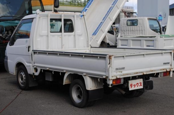 MAZDA BONGO TRUCK – 2003 – SK82T