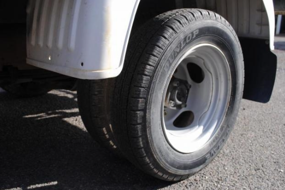 MAZDA BONGO TRUCK – 2003 – SK82T