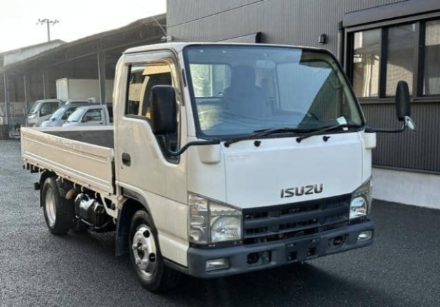 ISUZU ELF – 2008 – NHR85A