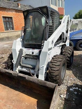 BOBCAT S300 2023