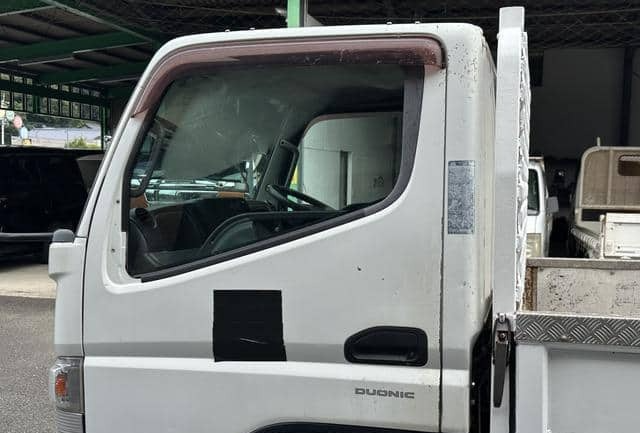 MITSUBISHI CANTER – 2012 – FBA20