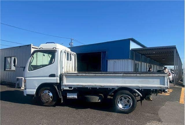 MITSUBISHI FUSO CANTER – 2005 – FG70DB