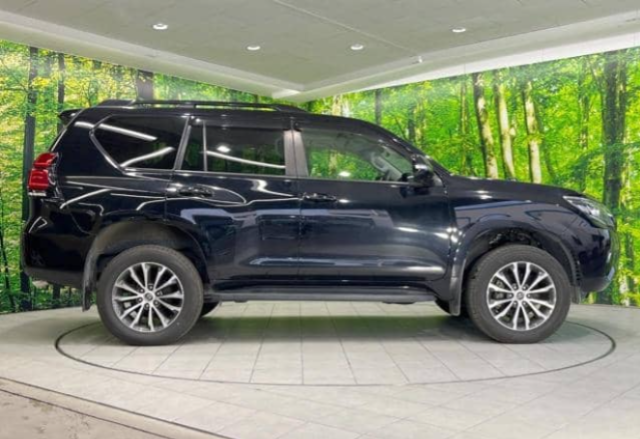 TOYOTA LAND CRUISER PRADO TX – 2022 – TRJ150