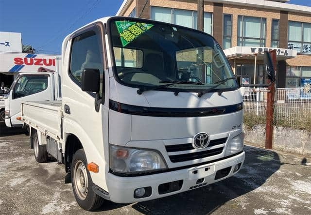 TOYOTA DYNA – 2013 – TRY220