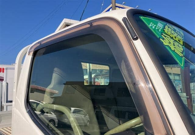 TOYOTA DYNA – 2013 – TRY220