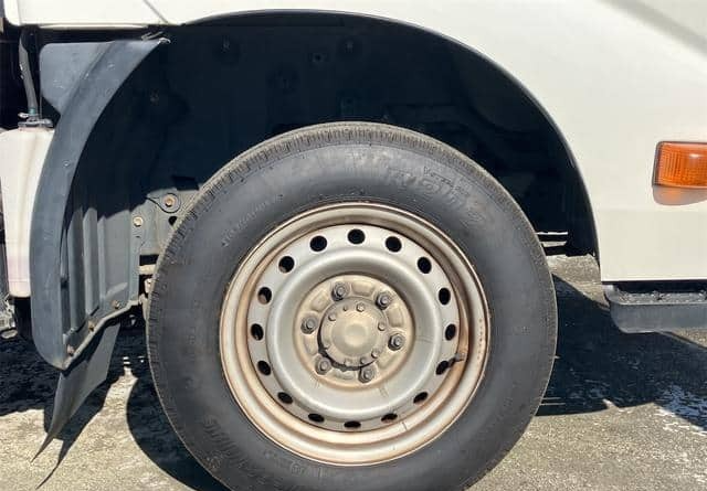 TOYOTA DYNA – 2013 – TRY220