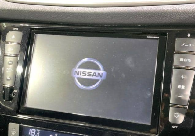 NISSAN X-TRAIL – 2016 – HNT32