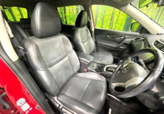 NISSAN X-TRAIL – 2016 – HNT32