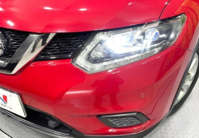 NISSAN X-TRAIL – 2016 – HNT32