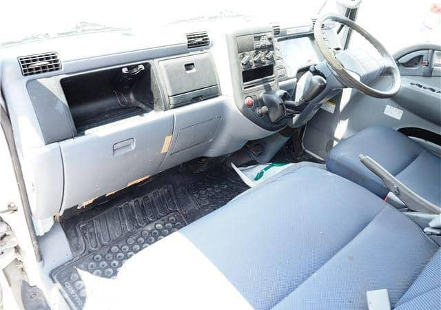 MITSUBISHI FUSO CANTER – 2008 – FD70B