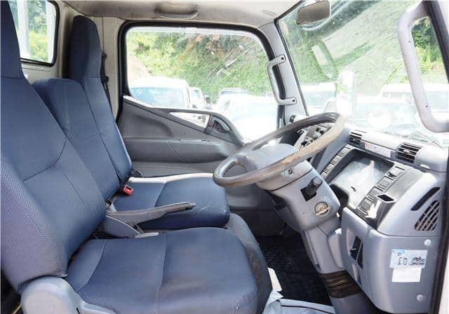 MITSUBISHI FUSO CANTER – 2008 – FD70B