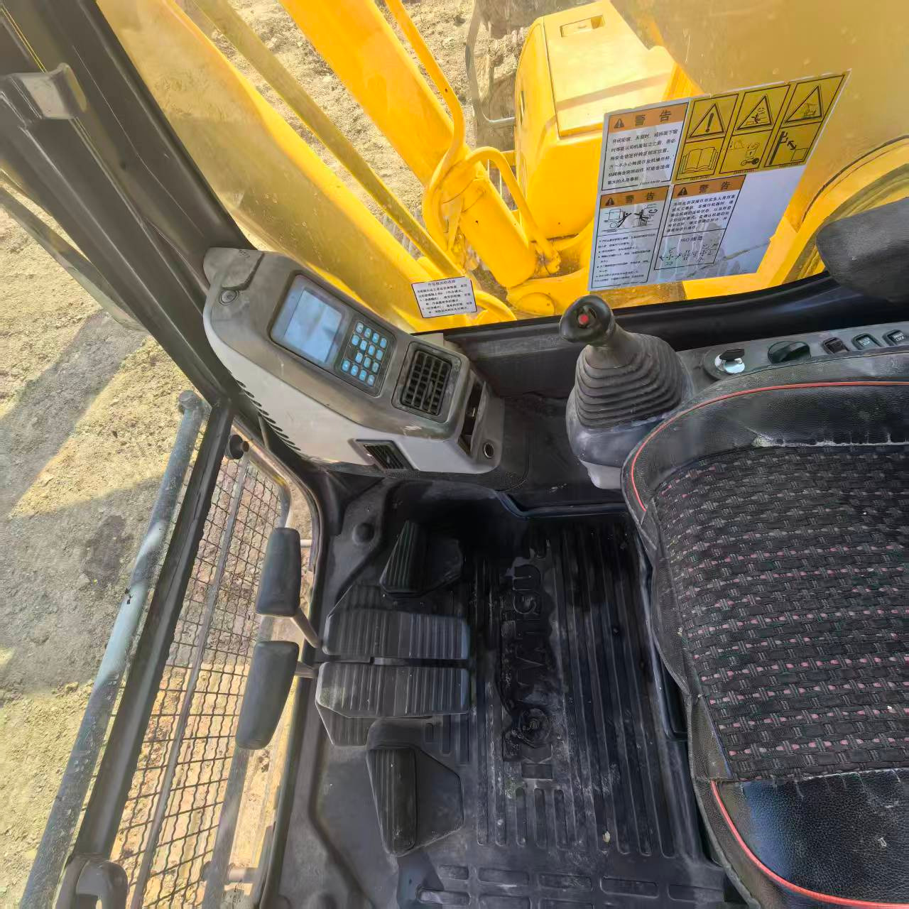 2024 Komatsu Pc -220 -7 /working hours :450 /22 Ton