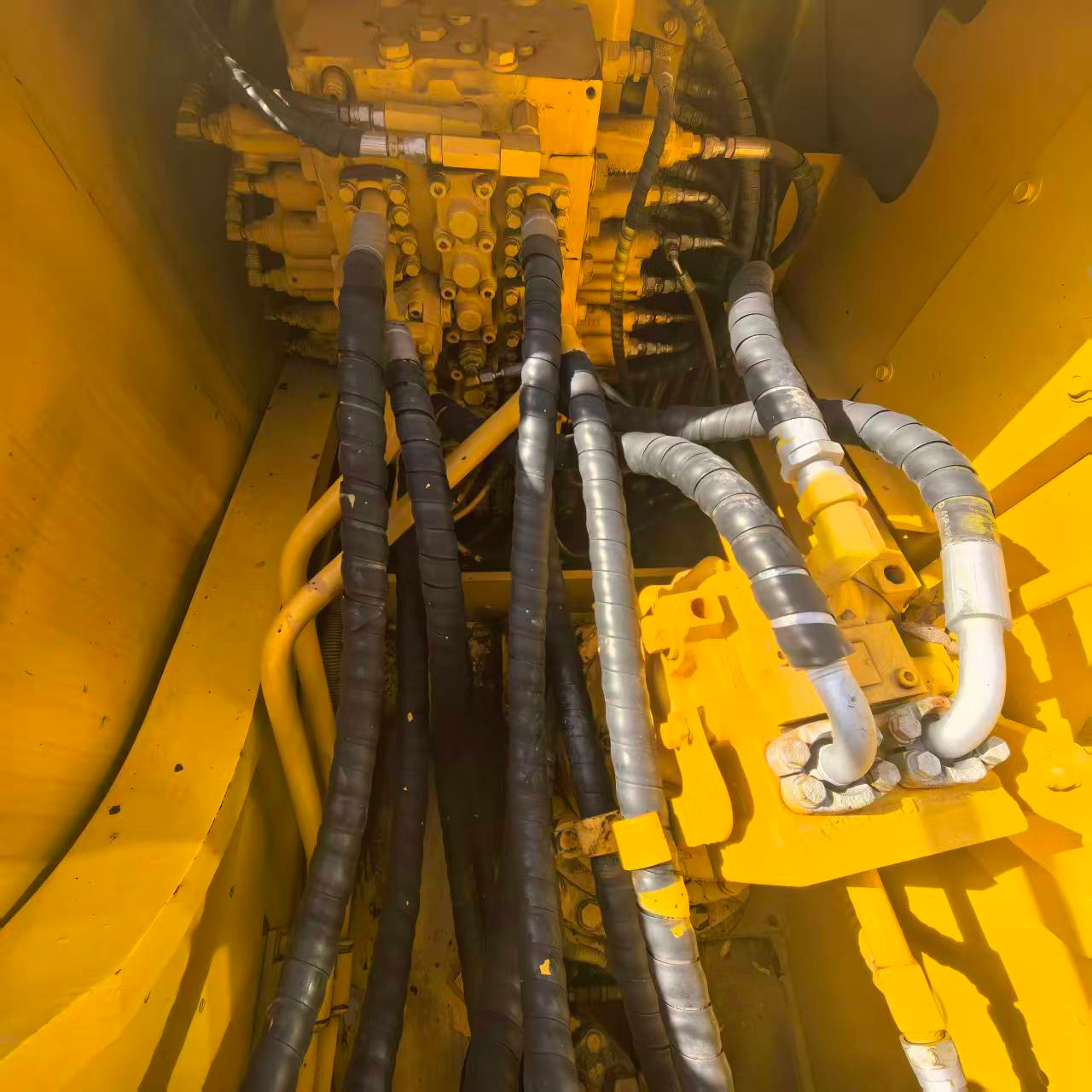 2024 Komatsu Pc -220 -7 /working hours :450 /22 Ton