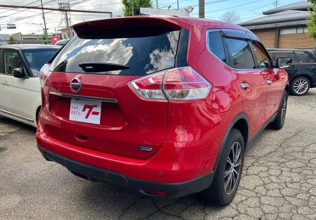 NISSAN X-TRAIL – 2014 – NT32