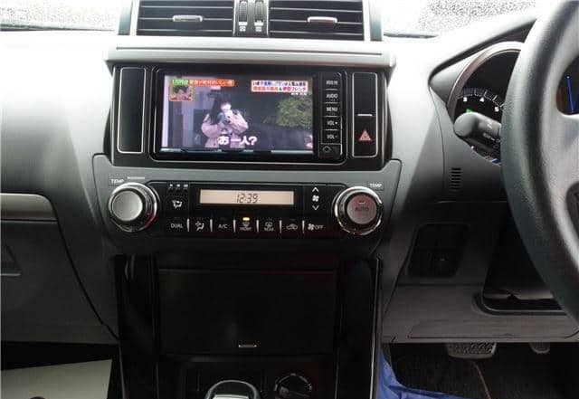 TOYOTA LAND CRUISER – 2017 – TRJ150W