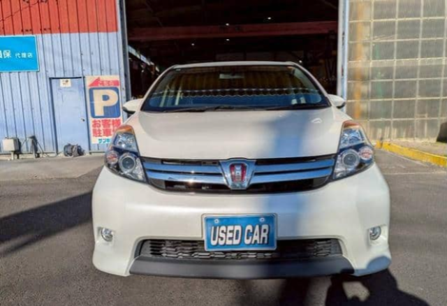 TOYOTA ISIS – 2016 – ZGM11