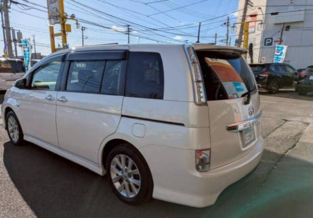 TOYOTA ISIS – 2016 – ZGM11