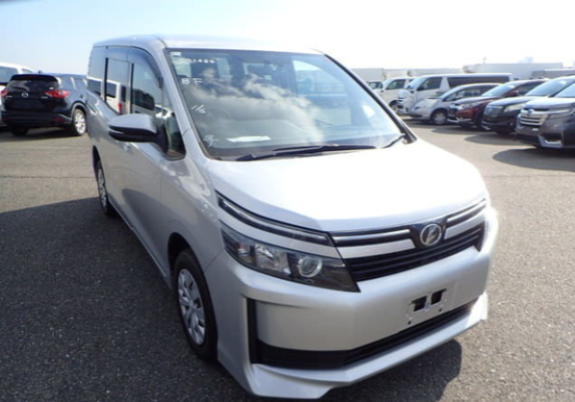 TOYOTA VOXY – 2017 – ZRR85