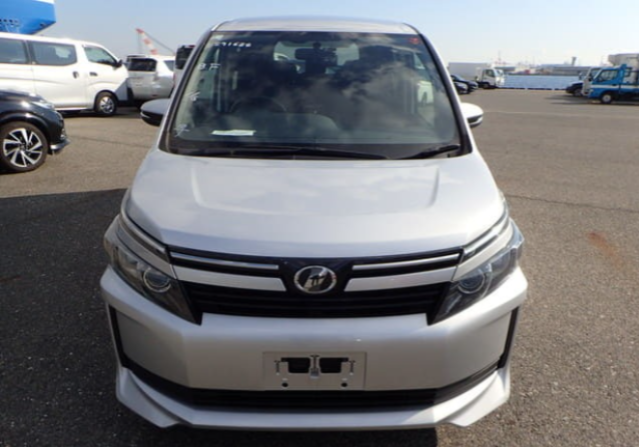 TOYOTA VOXY – 2017 – ZRR85
