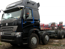 SINOTRUK HOWO A7 CARGO TRUCK – 2024