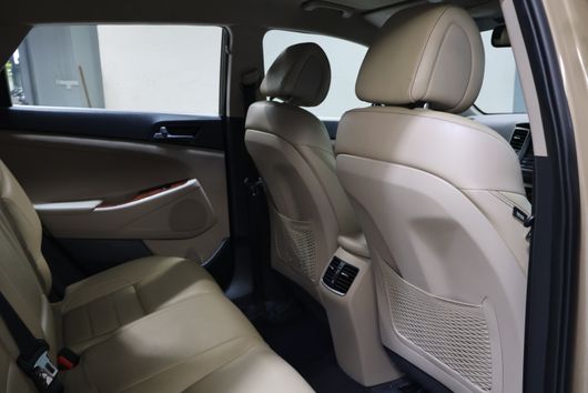 HYUNDAI TUCSON – 2016 – KMHJ3813