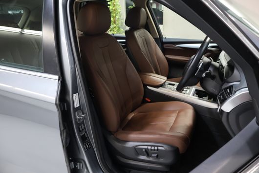 BMW X5 – 2015 – WBAKR020800