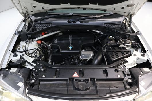 BMW X3 – 2015 – WBAWY920300