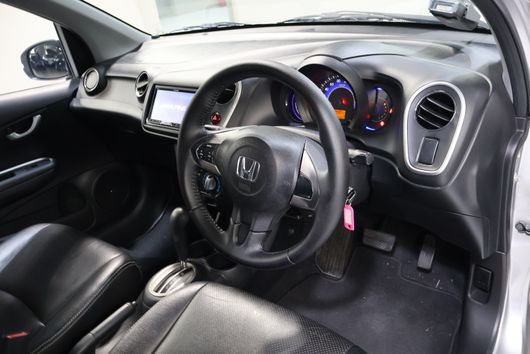 Honda Mobilio – 2015 – MRHDD4870