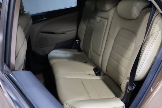 HYUNDAI TUCSON – 2016 – KMHJ3813