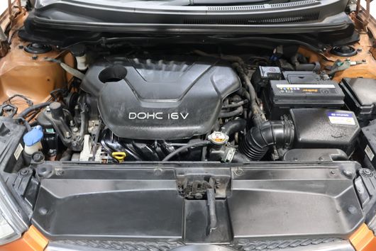 HYUNDAI VELOSTER – 2015 – KMHTC61