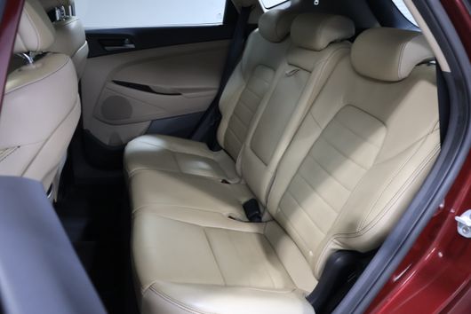 HYUNDAI TUCSON – 2016 – KMHJ3813