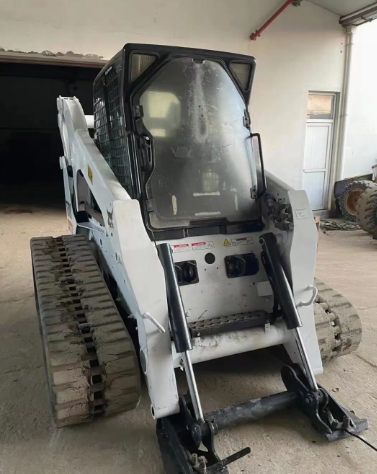 BOBCAT – 2018 – T300