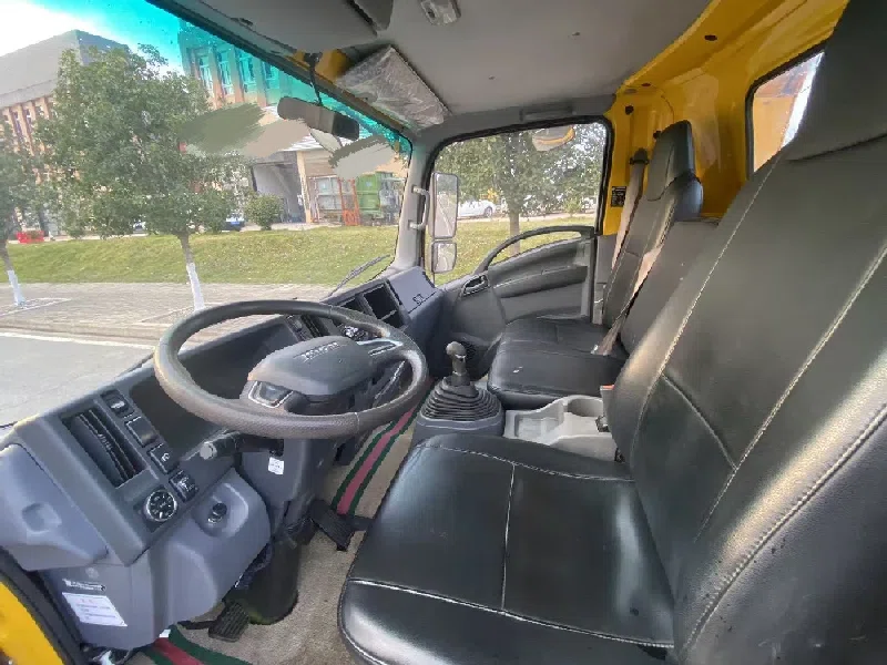 ISUZU – 2022 – KV100