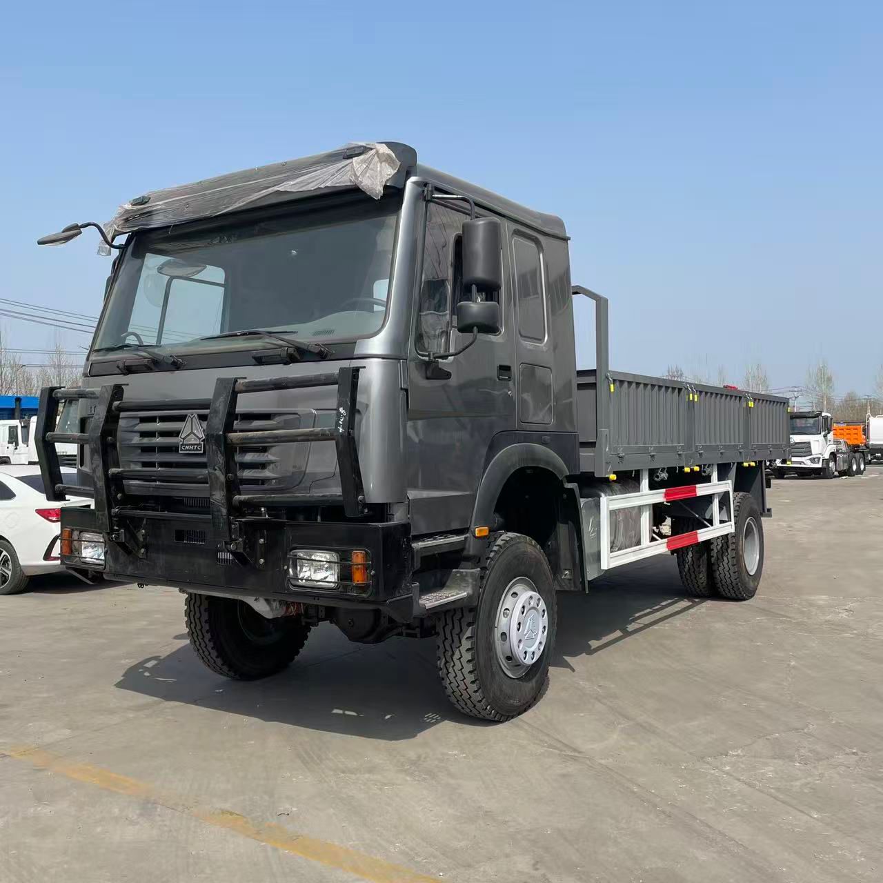 Sinotruk howo – 2024 – ZZ2167M4327A