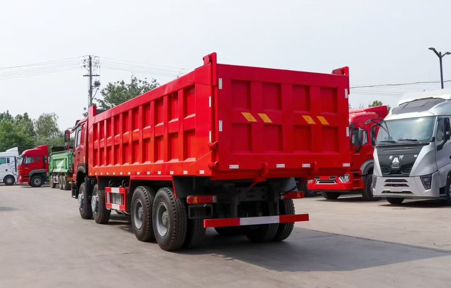 Sinotruk howo – 2024 – ZZ3317V3867