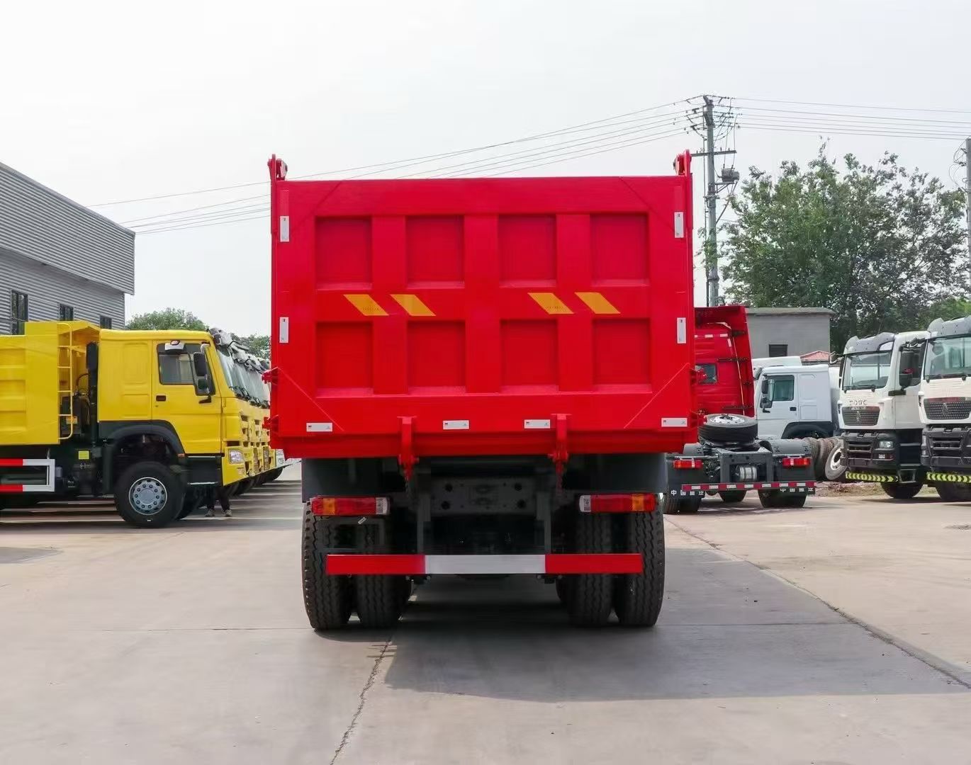 Sinotruk howo – 2024 – ZZ3317V3867