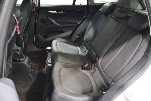 BMW X1 – 2015 – WBAHS12000