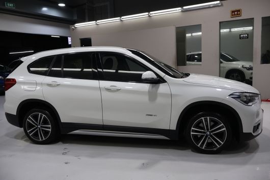 BMW X1 – 2015 – WBAHS12000